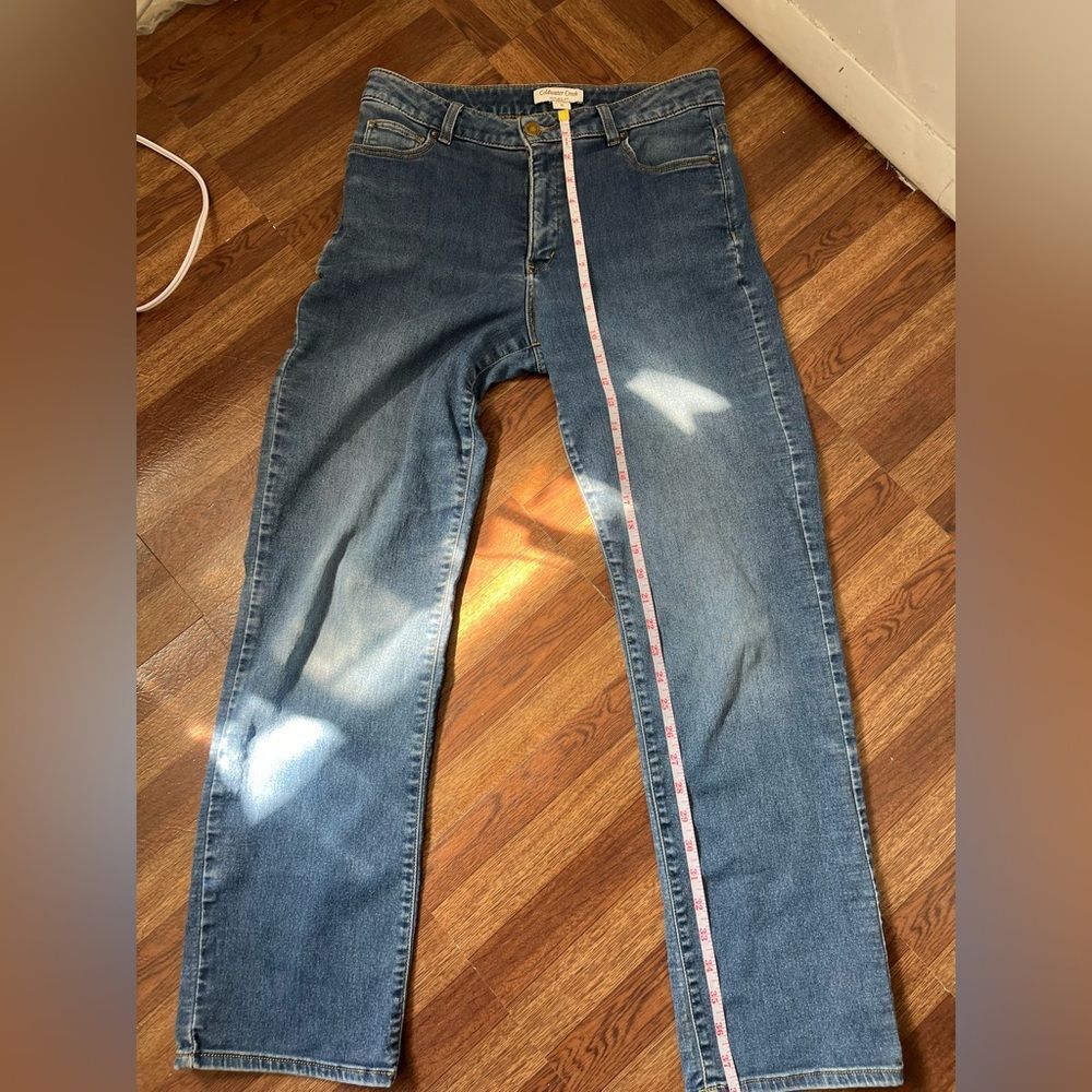Coldwater Creek Women's Natural Fit Jeans Mid
Rise Medium Wash Size 10 - Picture 10 of 11